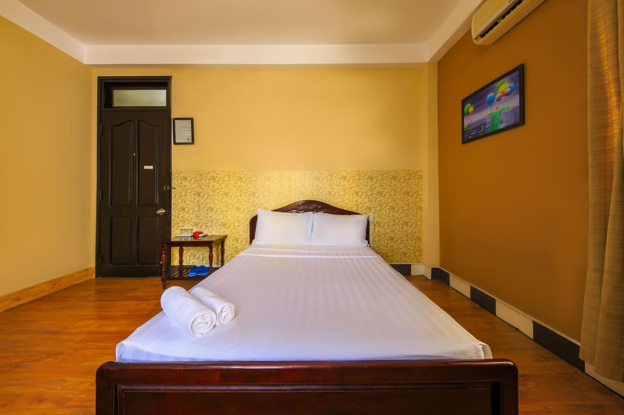 Ponys Hotel Nha Trang Zewnętrze zdjęcie