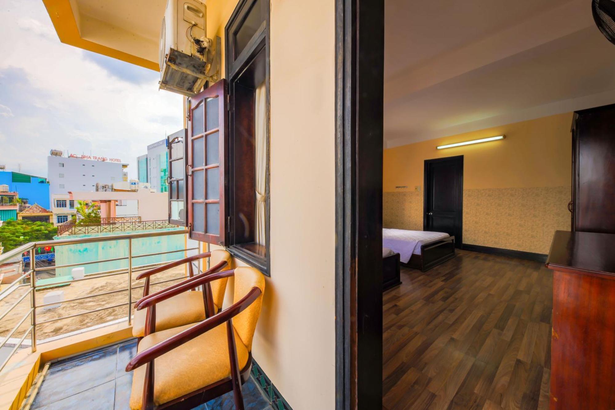 Ponys Hotel Nha Trang Zewnętrze zdjęcie