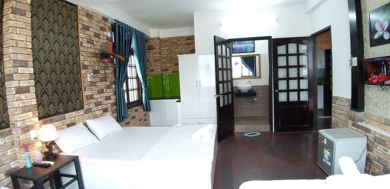 Ponys Hotel Nha Trang Zewnętrze zdjęcie